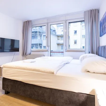 Modernes In Der Innenstadt Wurzburg