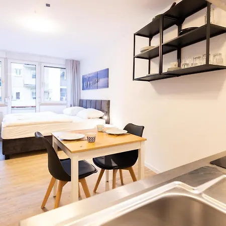 Modernes In Der Innenstadt Apartment