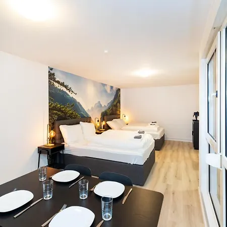 דירה Modernes In Der Innenstadt