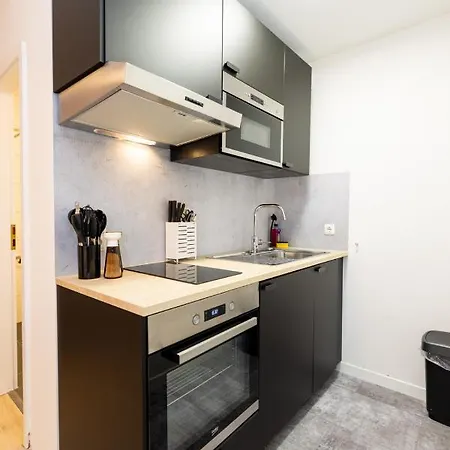 Modernes In Der Innenstadt Apartment Wurzburg