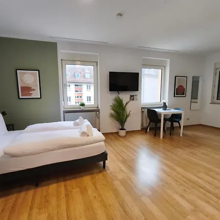 Apartment Modernes In Der Innenstadt
