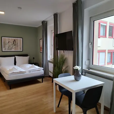 Modernes In Der Innenstadt * Würzburg