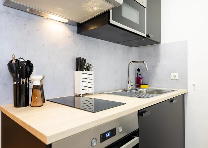 Modernes In Der Innenstadt Apartment *