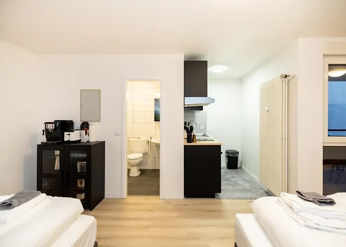 Modernes In Der Innenstadt Apartment